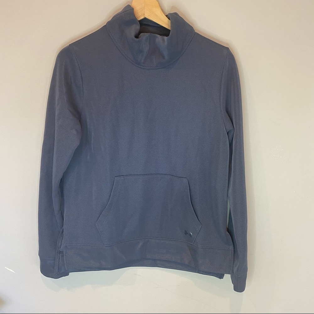 Under Armour Sweatshirt
